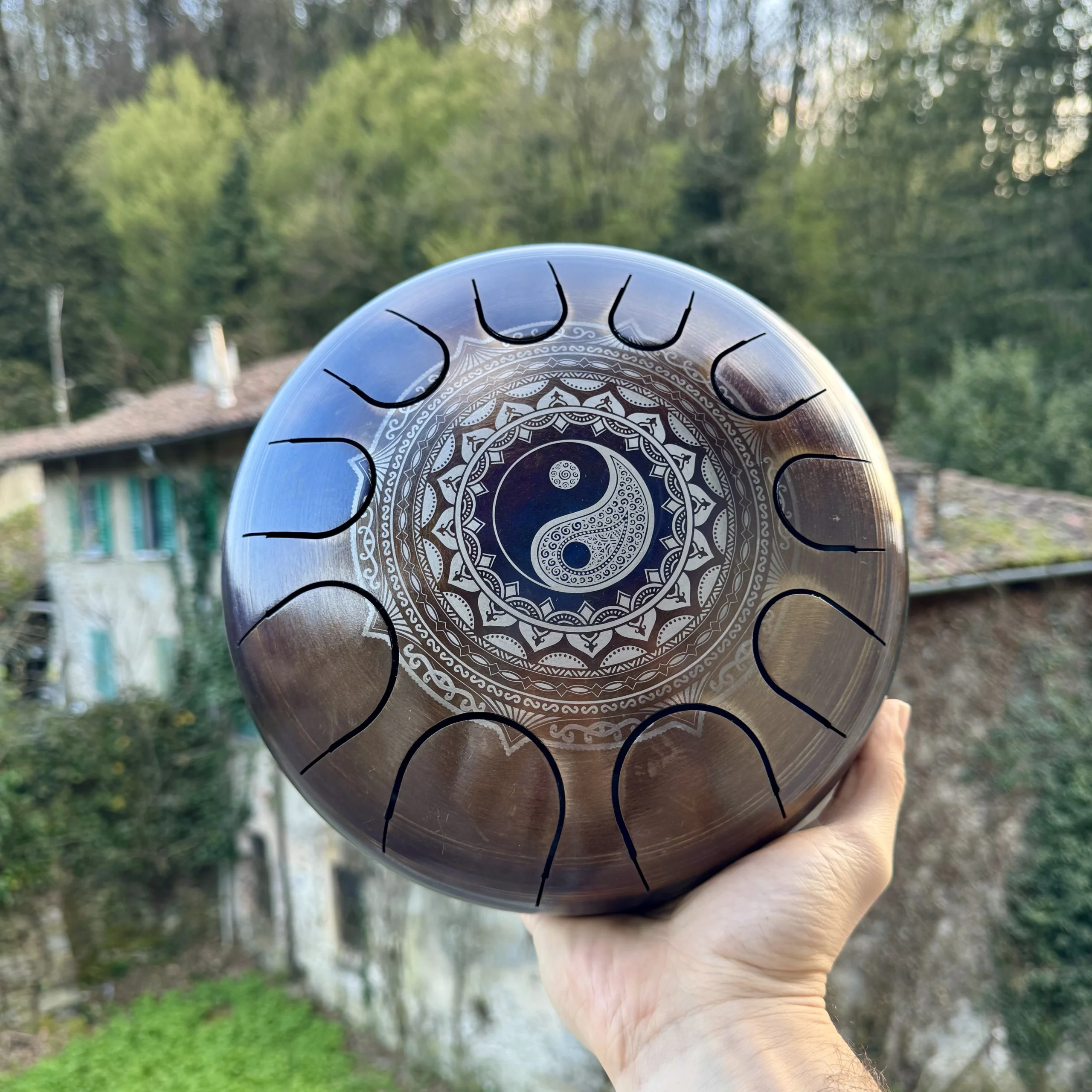 happy-pan-yinyang-design